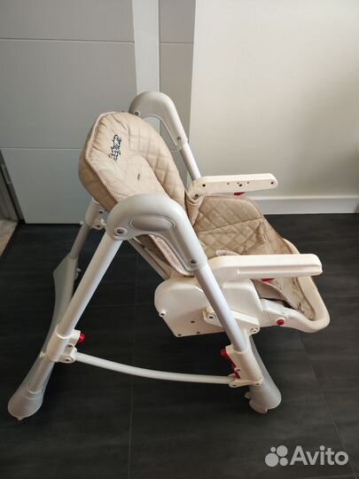 Стульчик для кормления babyton