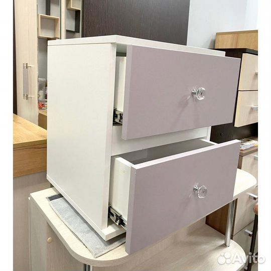 Тумба прикроватная