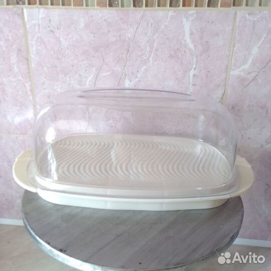 Блюдо большое, контейнер с крышкой