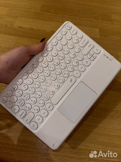 Клавиатура для iPad 10.9