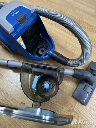 Пылесос philips