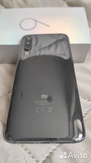 Xiaomi Mi 9, 6/64 ГБ
