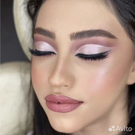 Визажист (макияж) Красноярск