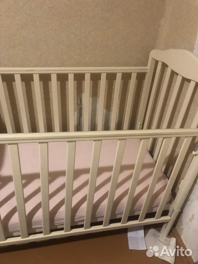 Детская кроватка