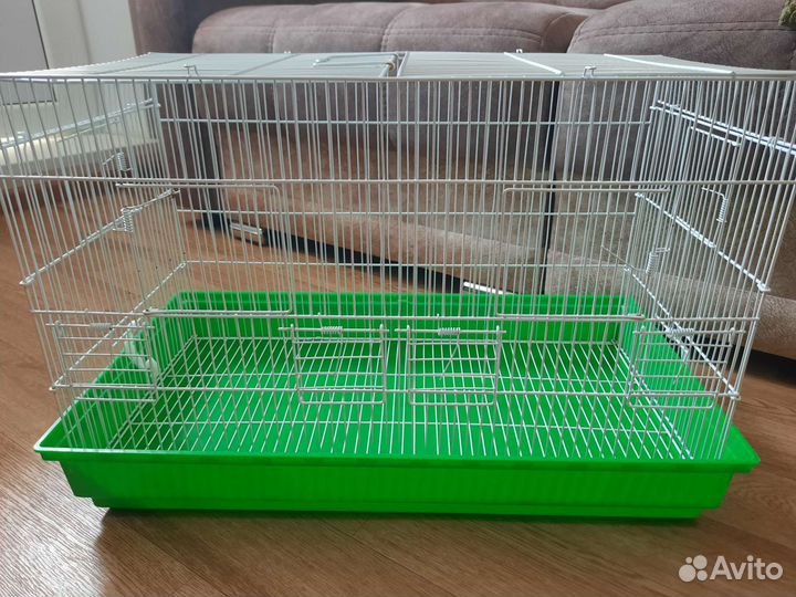 Большая клетка для птиц