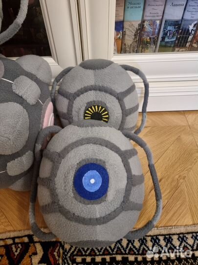 Игрушки Portal 2