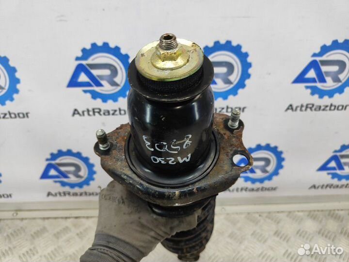 Амортизатор задний Toyota Corolla 9 E120 1.4 4zzfe