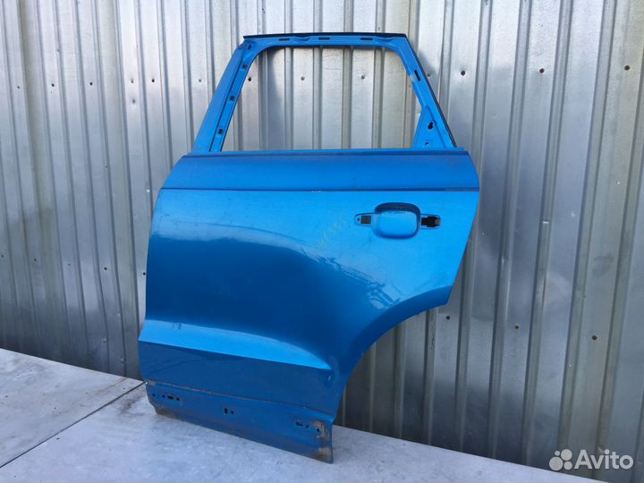 Дверь с дефектом задняя левая Audi Q3 2013