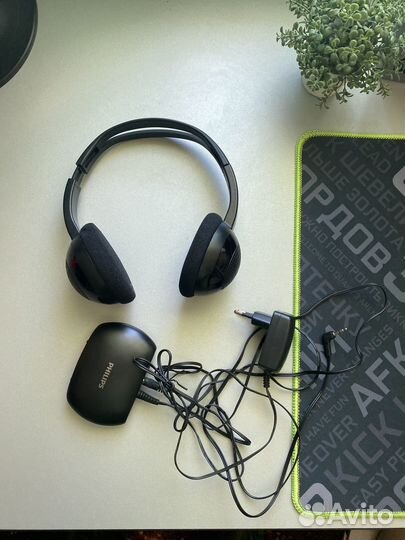 Беспроводные наушники philips