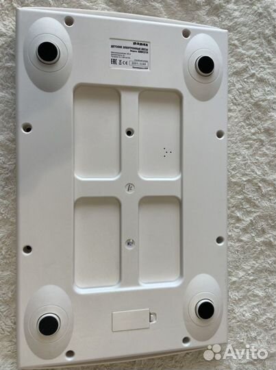 Десткие электронные весы Maman