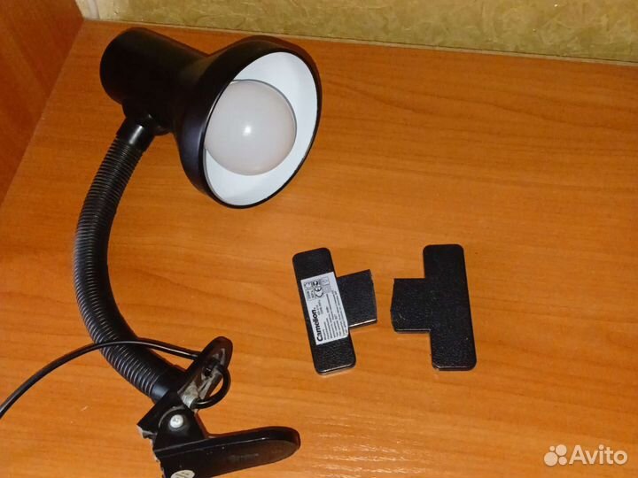 Лампа настольная