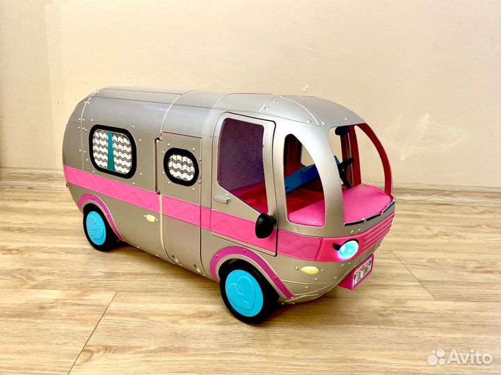 Автобус LOL Surprise Glamper