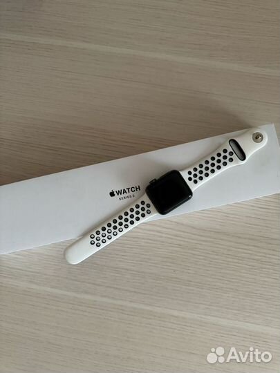 Часы apple watch 3 38 mm