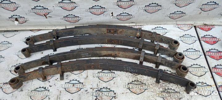 Рессора задняя Mitsubishi Pajero V26 4M40T