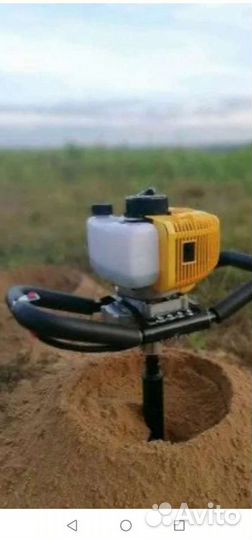 Бурение лунок под столбы