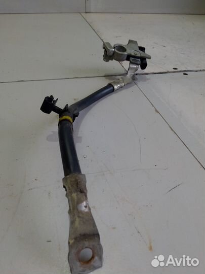 Клемма аккумулятора минус (Volvo S60)