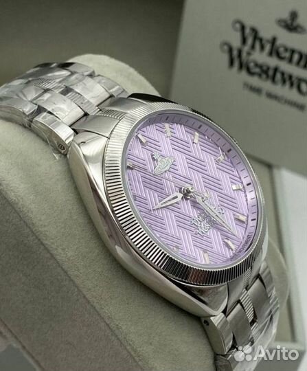 Женские часы Vivienne Westwood