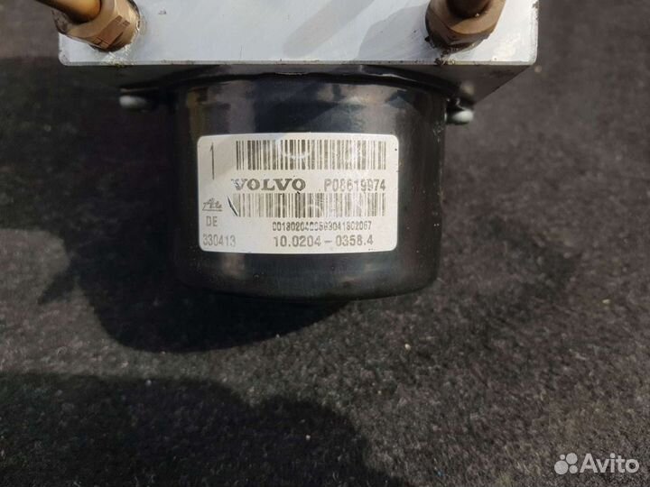 Блок ABS Volvo s80