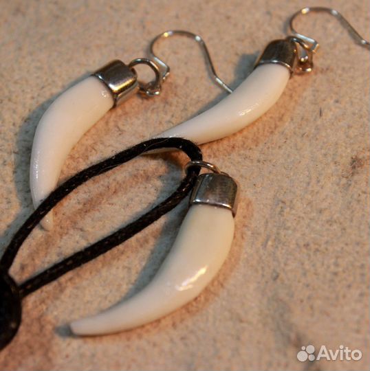 Клык лисы серьги кулон талисман украшение