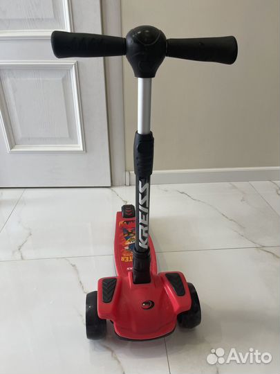 Самокат трехколесный Kreiss