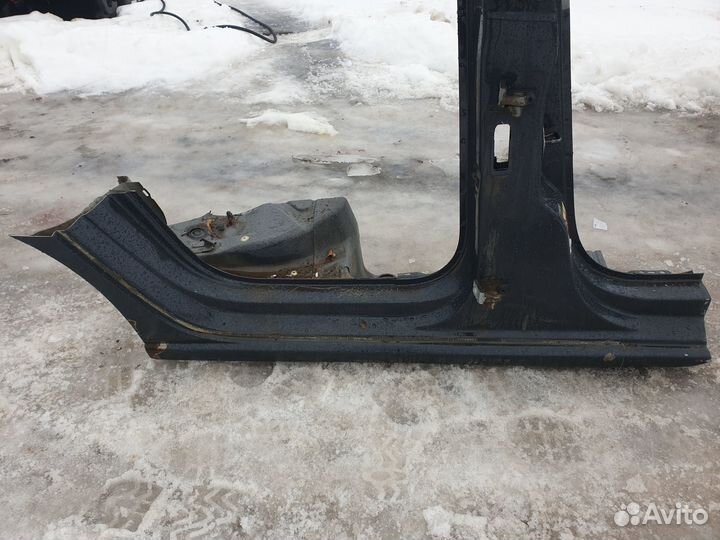 Порог правый со стойкой Vw Polo Sedan Поло Седан