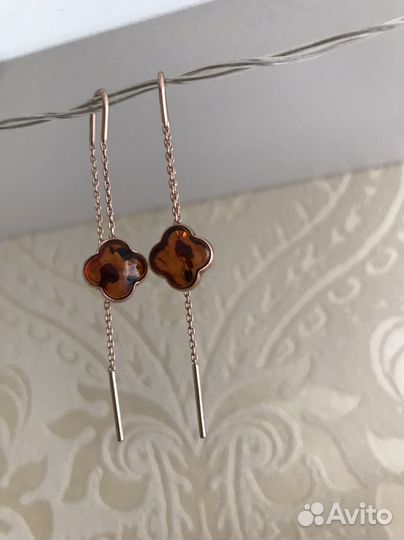 Серьги клевер продевки Янтарь серебро позолота