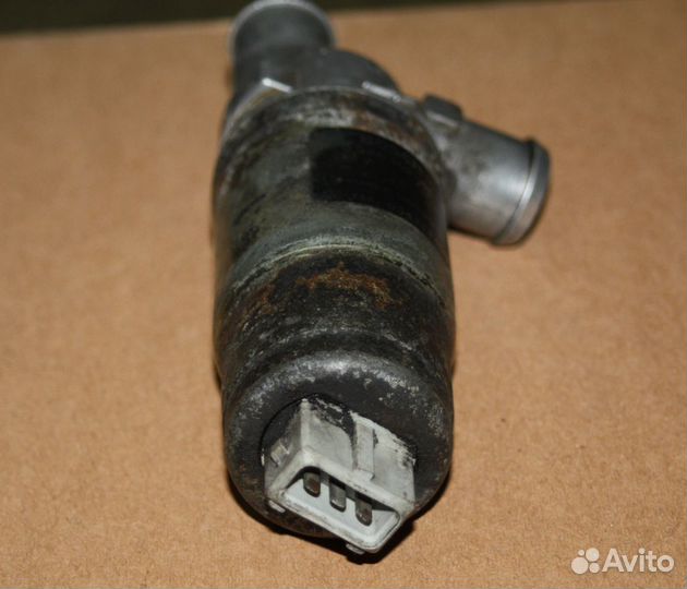 Клапан холостого хода VW Golf 3 1.8-2.0l 02801405