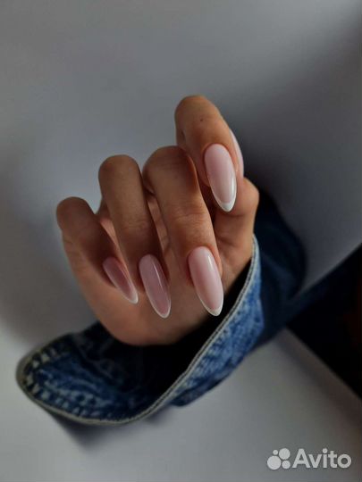 Маникюр,педикюр