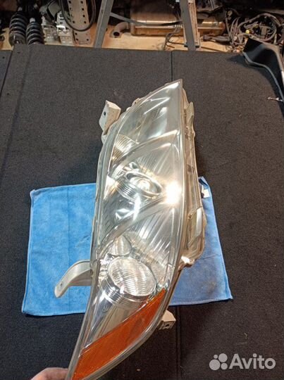 Фара галогеновая правая Toyota Camry 40 2azfe 2008
