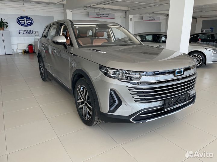 FAW Bestune T99 2.0 AT, 2022