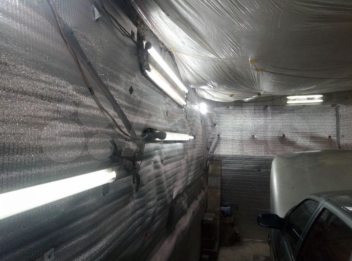 Гараж, > 30 м²