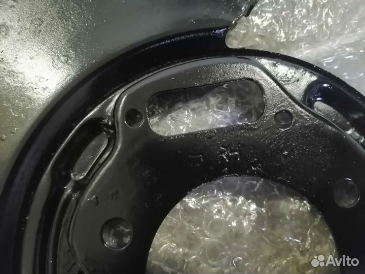 Кожухи задних тормозных дисков Kia optima 3 tf