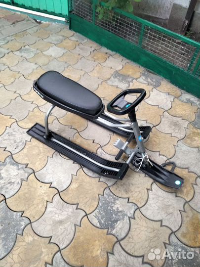 Снегокат с рулем