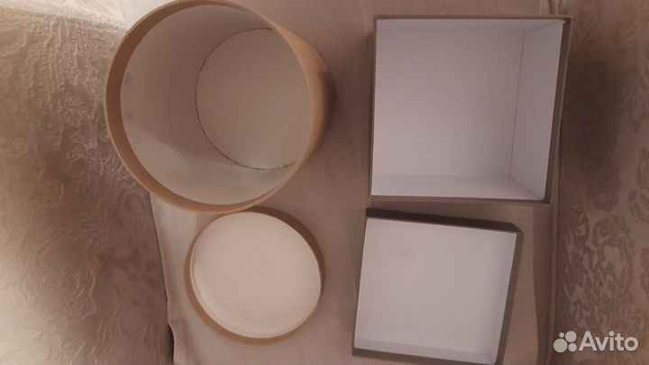 Подарочные коробки