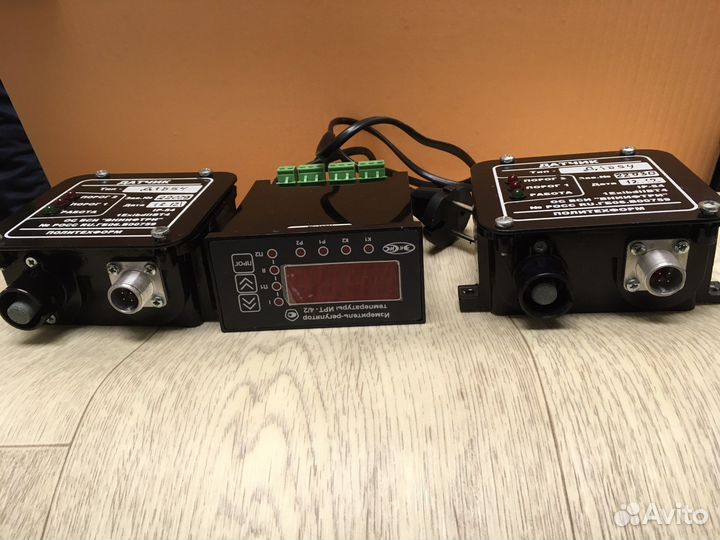 Измеритель-регулятор, температуры ирт - 4/2