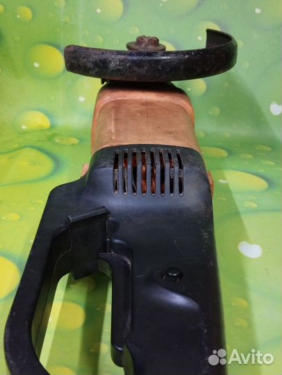 Болгарка Вихрь ушм-180