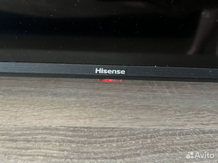 Телевизор SMART tv Hisense 50E7QH битый