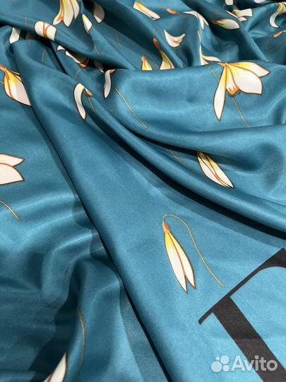 Шелковый платок шаль Valentino темно-бирюзовый