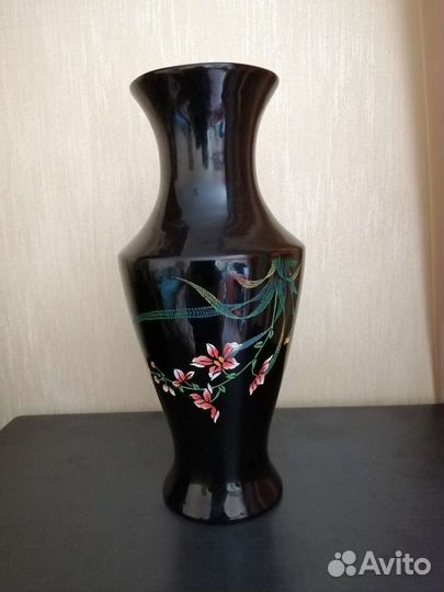 Ваза Вьетнам