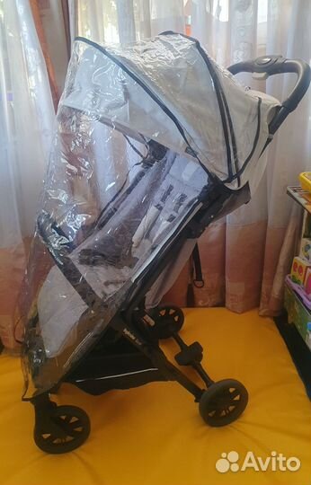 Прогулочная коляска inglesina quid