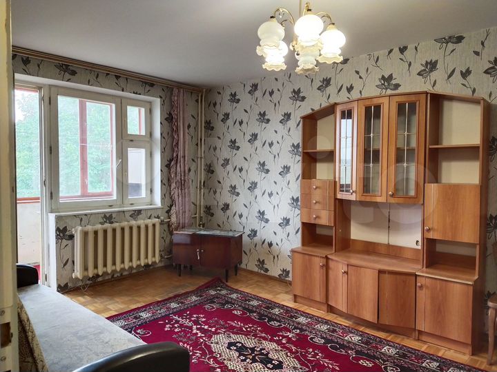 2-к. квартира, 54 м², 2/6 эт.