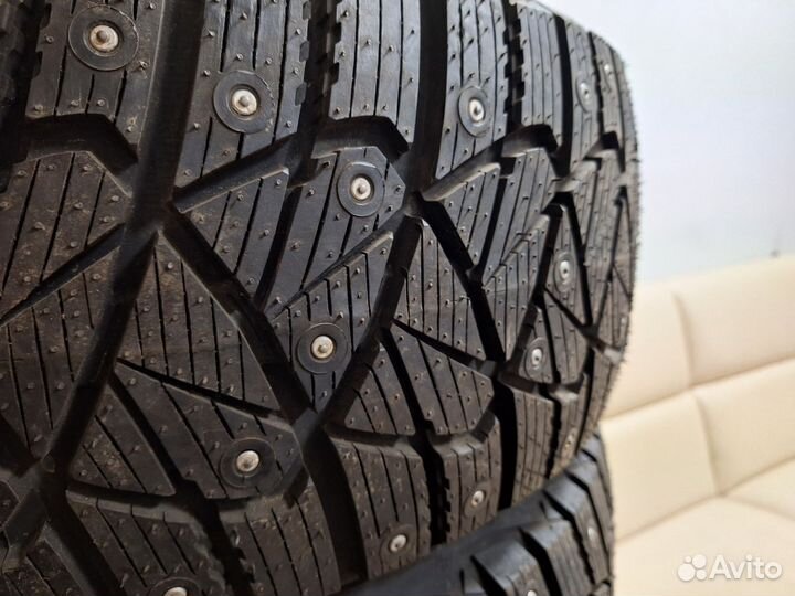 Goodyear Ultragrip 600 225/55 R17