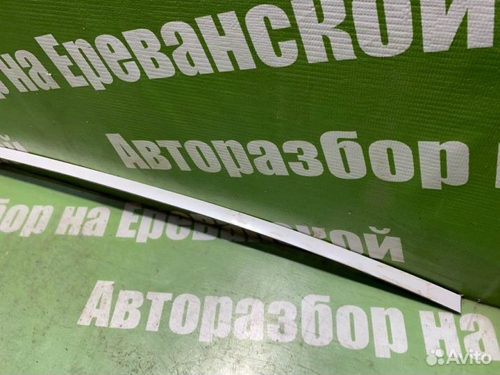 Молдинг крыши левый Mazda Millenia TA5P klze 2001