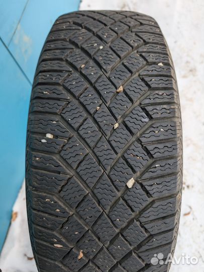 Continental ContiVikingContact 7 SUV 225/65 R17