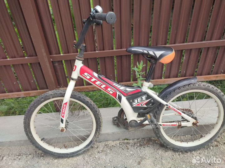 Продам детский велосипед Stels