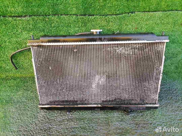 Радиатор охлаждения Nissan Primera P12 TNP12