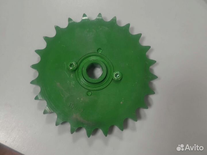 Звездочка John Deere IDG M7