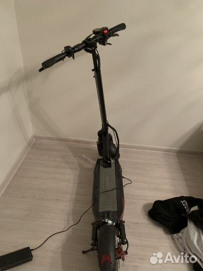 Самокат взрослый электрический