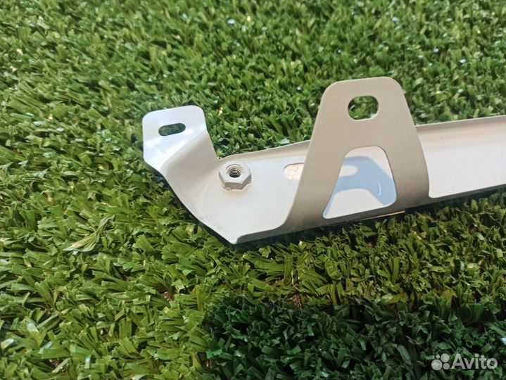 Кронштейн крыла ваз (LADA) Granta I рестайлинг