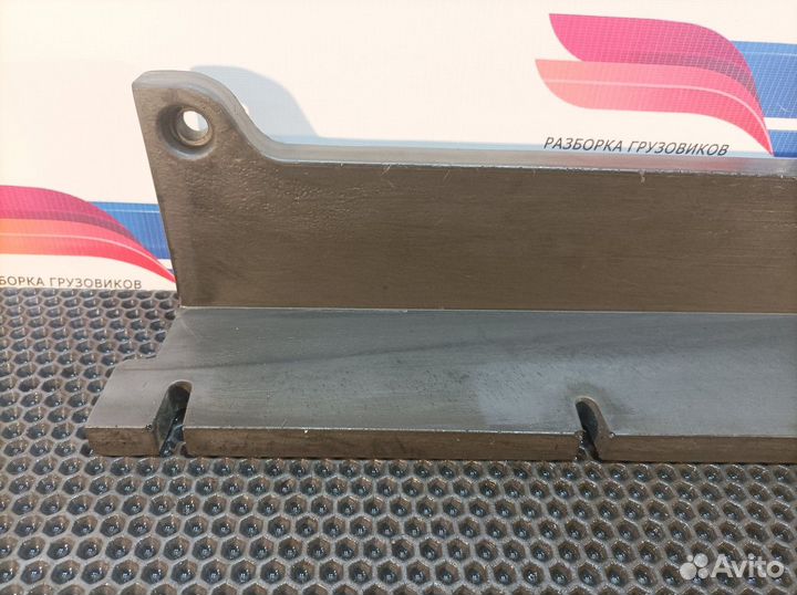 Накладка спальника Iveco Stralis